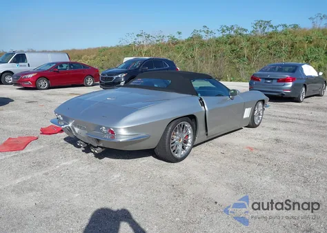 2007 Chevrolet Corvette from USA, damaged, VIN 1G1YY36U975106282